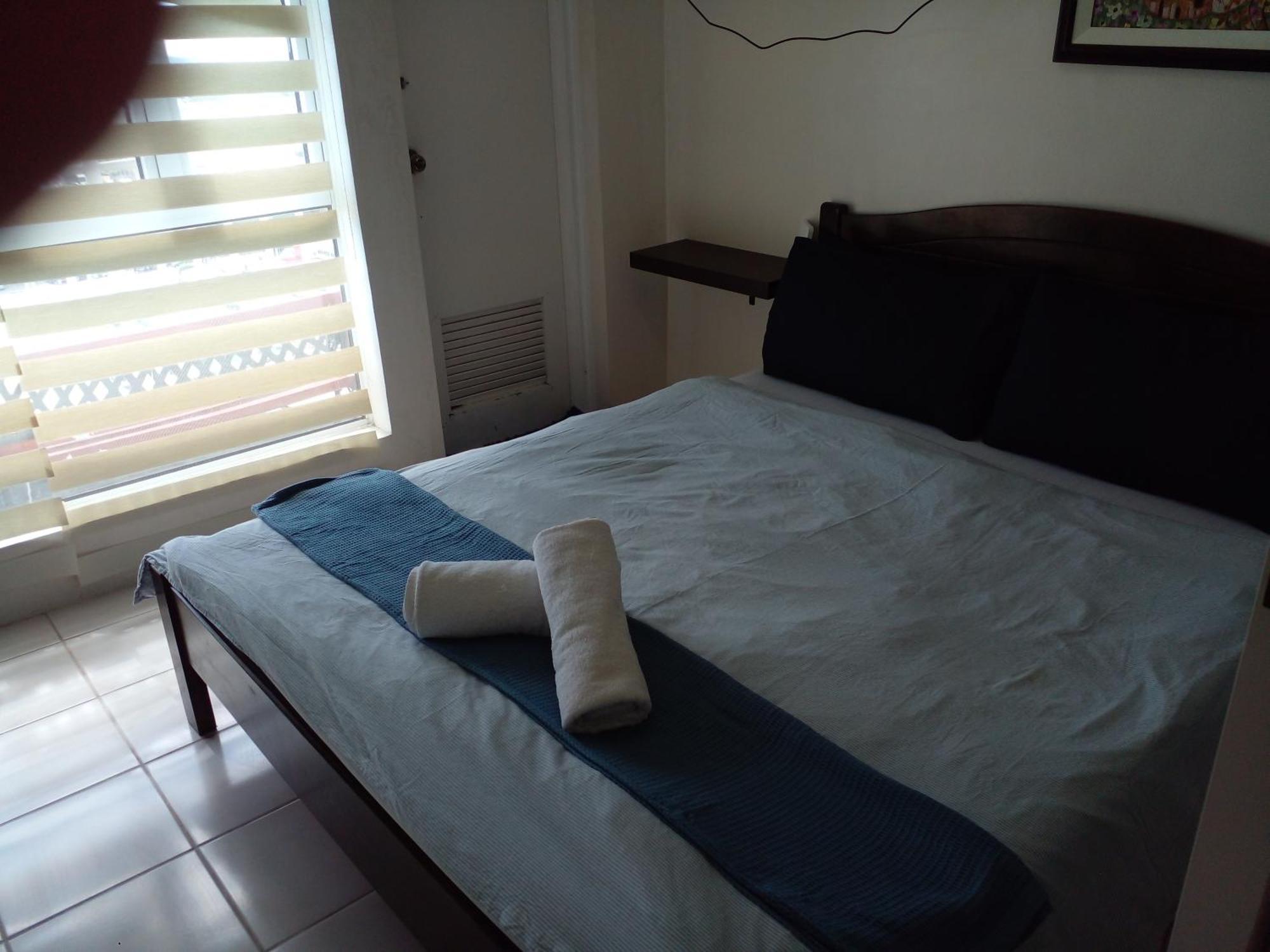 טגאיטאי Tagaytay Prime Residences With Swimming Pool & Viewing Deck חדר תמונה